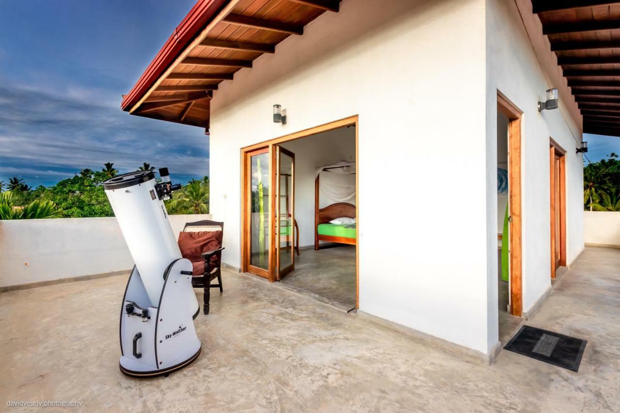 Dorian Guest House And Restaurant Weligama Exteriör bild