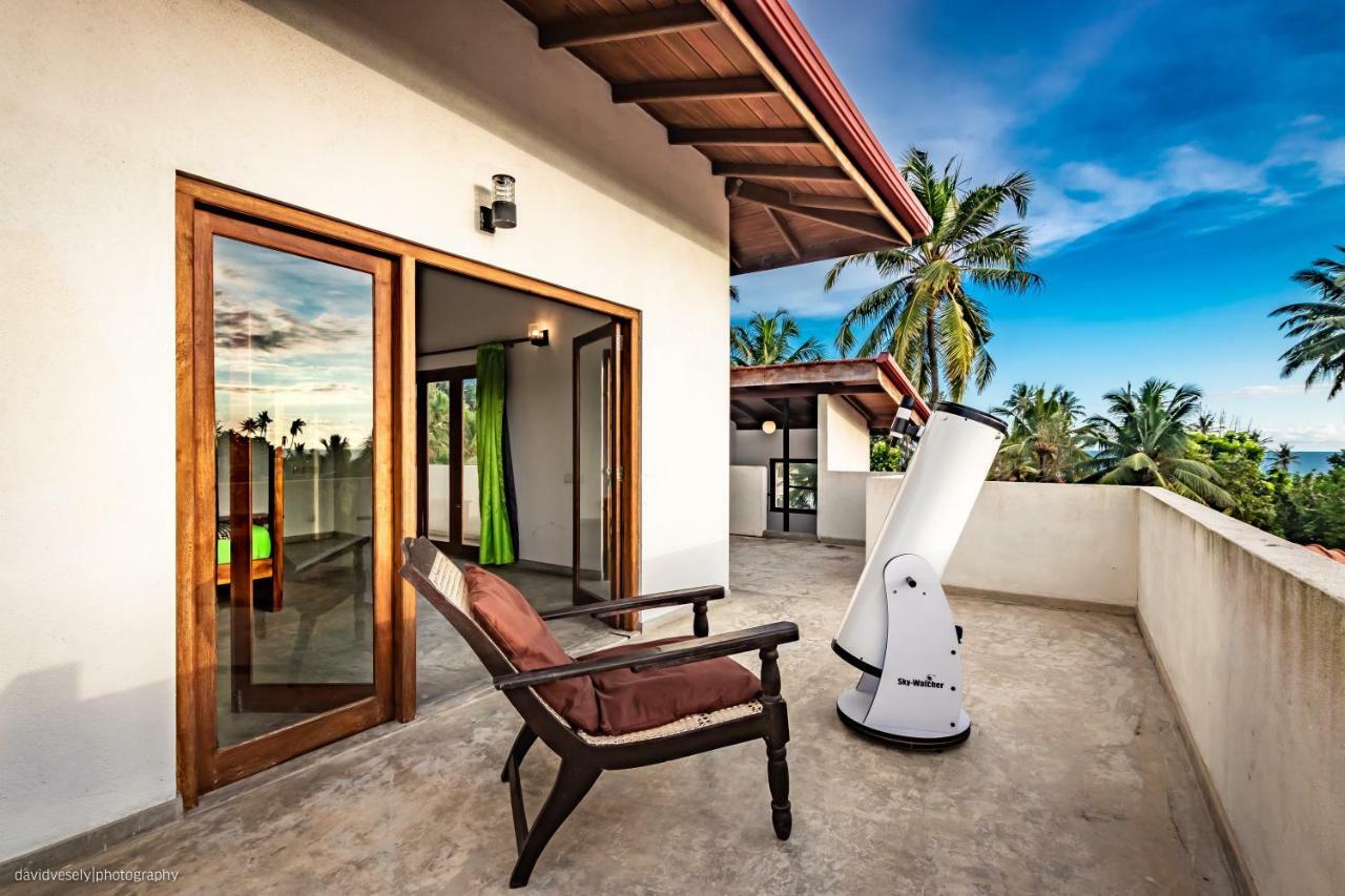 Dorian Guest House And Restaurant Weligama Exteriör bild