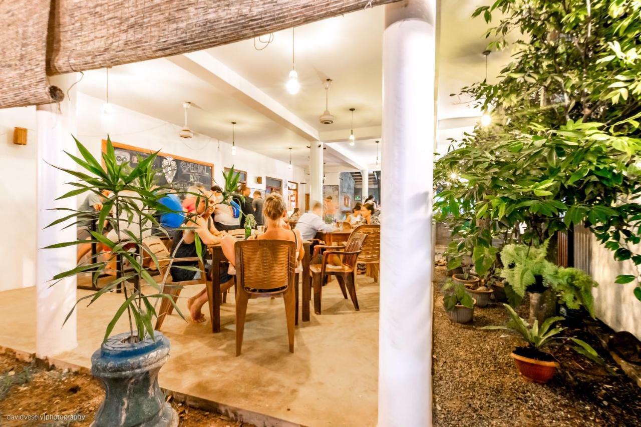 Dorian Guest House And Restaurant Weligama Exteriör bild